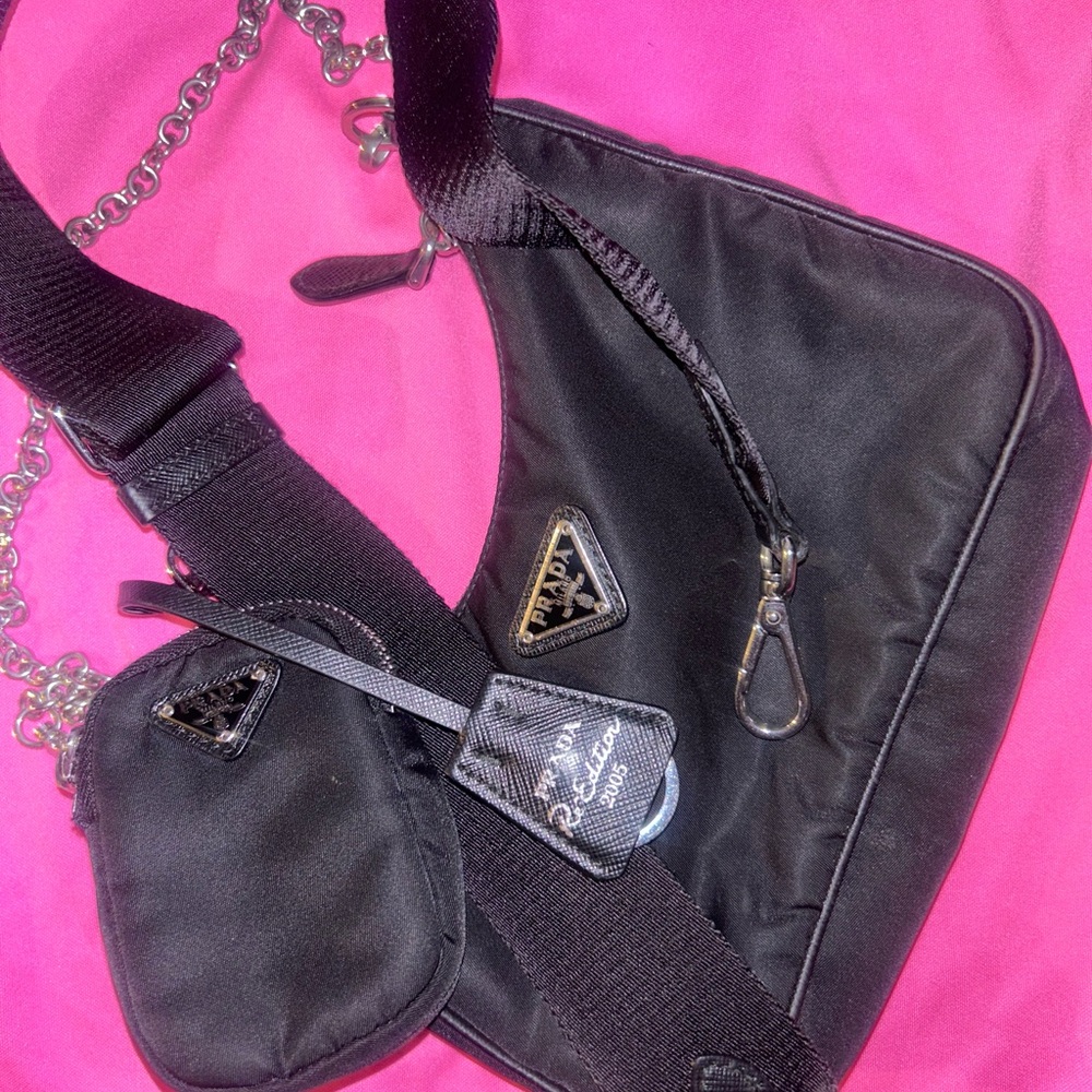 Prada Nylon Re-Edition 2005 Black Crossbody shoulder Bag